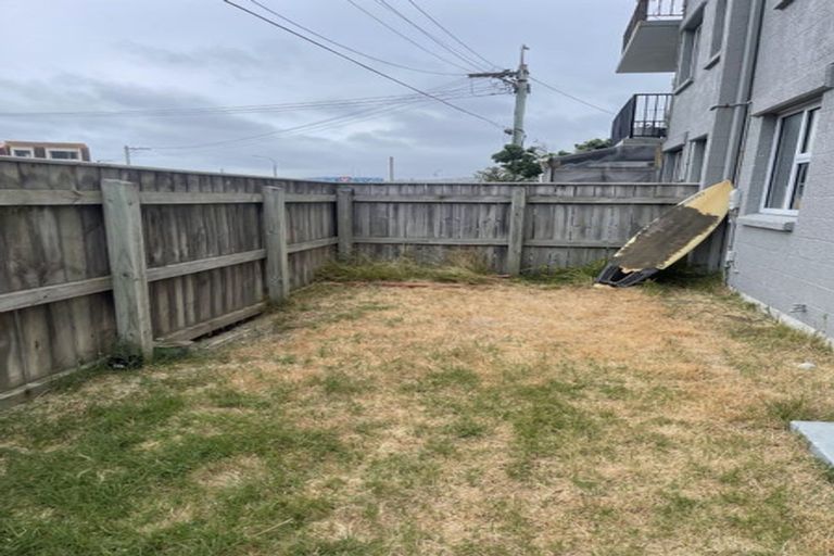 Photo of property in 1/102 Lyall Parade, Lyall Bay, Wellington, 6022