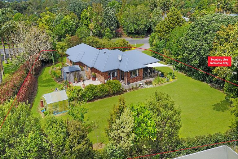 Photo of property in 30 Edkins Road, Kerikeri, 0230