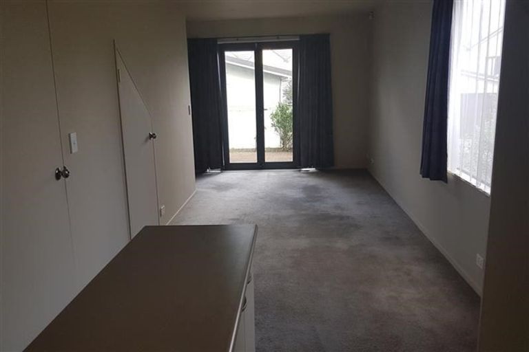 Photo of property in 37 Spalding Rise, Golflands, Auckland, 2013