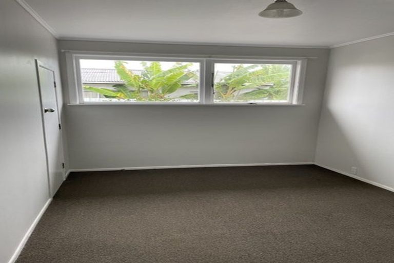 Photo of property in 5 Julian Place, Otara, Auckland, 2023