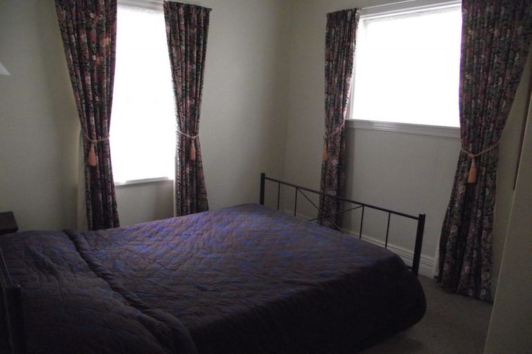 Photo of property in 37 Glenbervie Terrace, Thorndon, Wellington, 6011