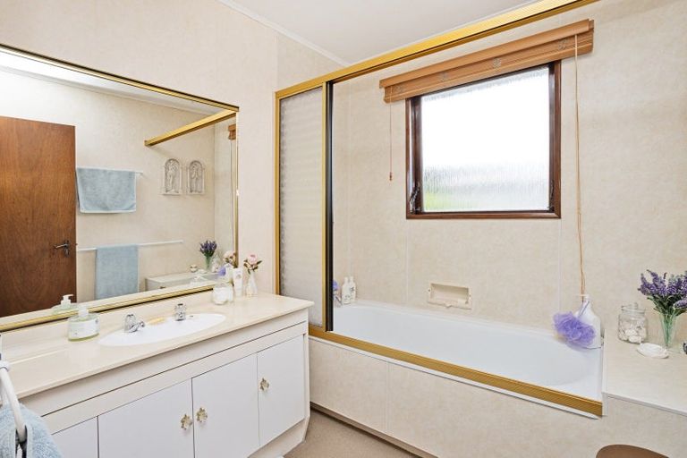 Photo of property in 52 Ross Street, Grasmere, Invercargill, 9810