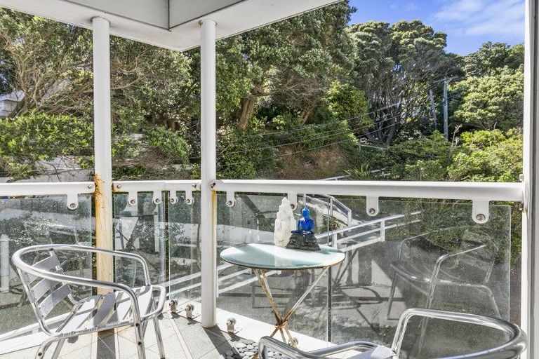 Photo of property in The Capital, 16/370 Oriental Parade, Oriental Bay, Wellington, 6011