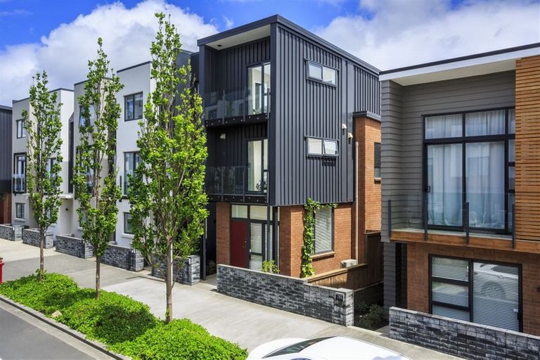 Photo of property in 198 Hobsonville Point Road, Hobsonville, Auckland, 0616