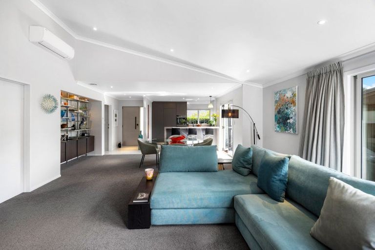 Photo of property in 30 Iona Road, Havelock North, 4130