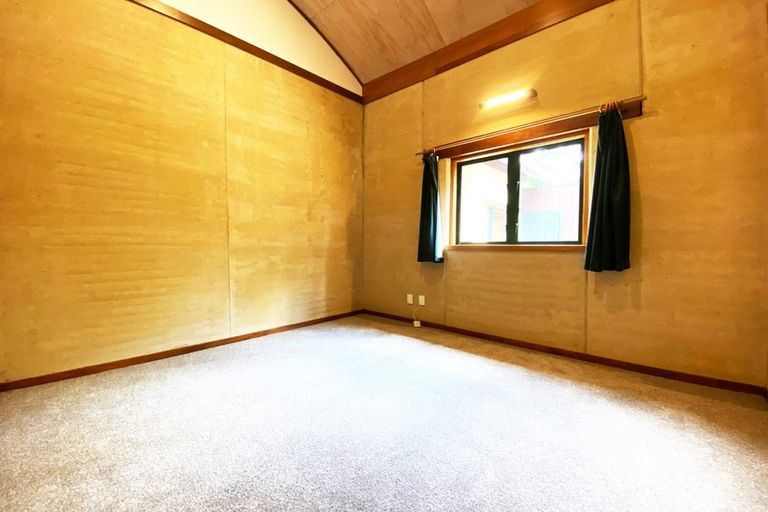 Photo of property in 12 Kukupa Road, Sunnyvale, Auckland, 0612