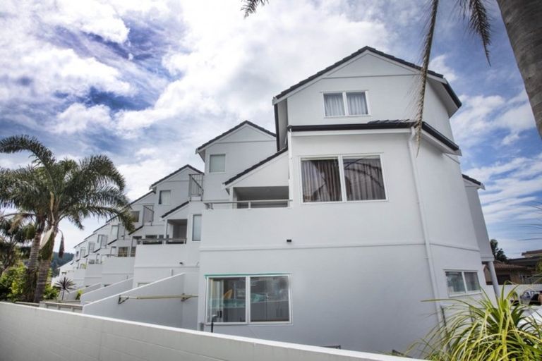 Photo of property in 1/100 Winifred Avenue, Whangamata, 3620