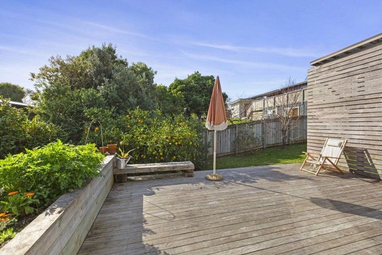 Photo of property in 26 Smith Street, Raglan, 3225