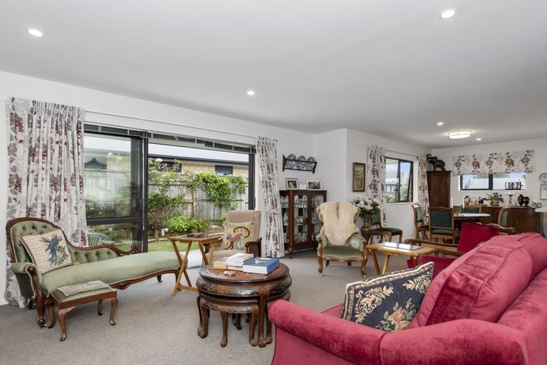 Photo of property in 16 Settlers Drive, Waihi, 3610