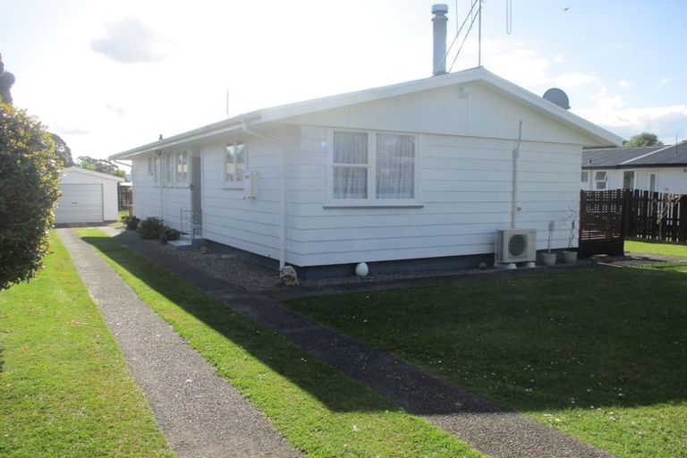 Photo of property in 22 Thompson Street, Tokoroa, 3420