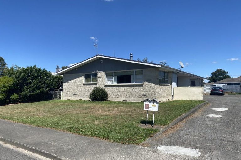 Photo of property in 1/18 Crail Avenue, Flaxmere, Hastings, 4120