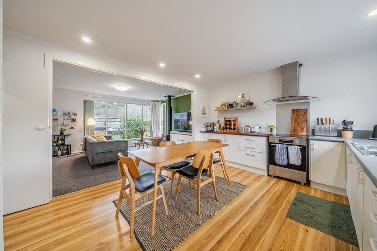 Photo of property in 34 Milne Crescent, Taita, Lower Hutt, 5011