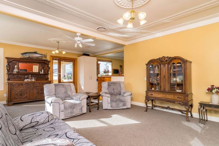 Photo of property in 5 East Avenue, Saint Kilda, Dunedin, 9012