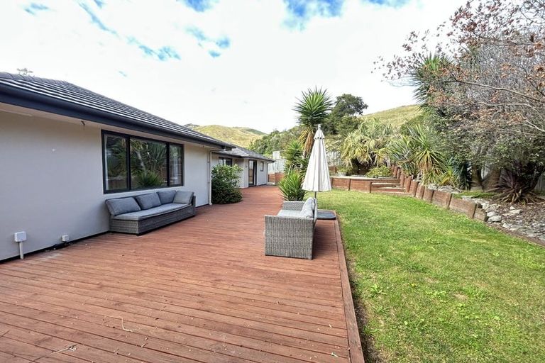 Photo of property in 21 Frenchay Drive, Atawhai, Nelson, 7010