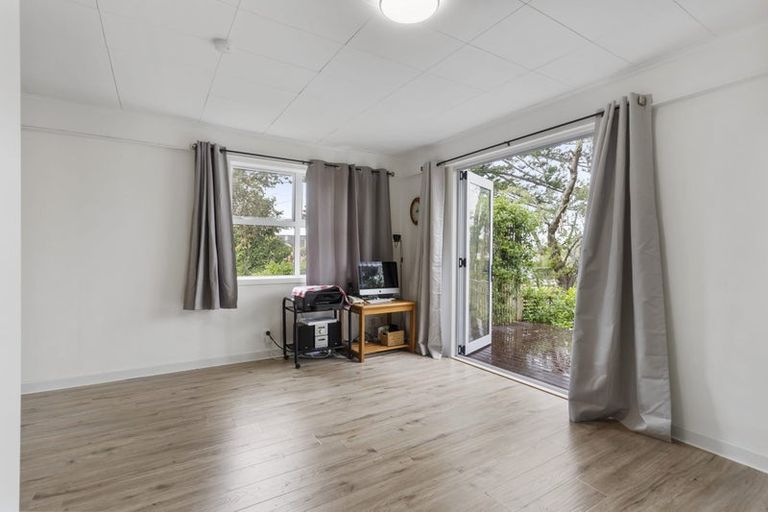 Photo of property in 5/162 Onewa Road, Northcote, Auckland, 0627