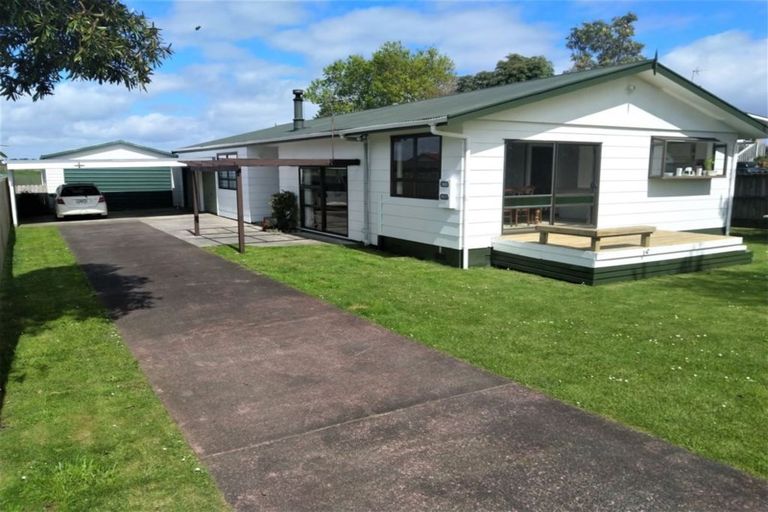 Photo of property in 37 Patumahoe Road, Patumahoe, Pukekohe, 2679