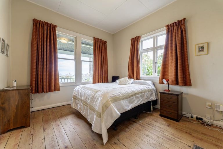 Photo of property in 128 Evans Street, Waimataitai, Timaru, 7910