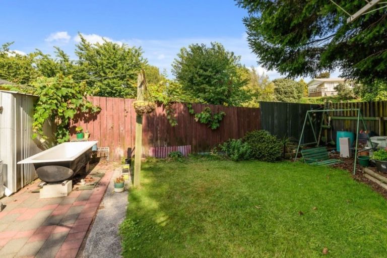 Photo of property in 9a Peter Place, Mangakakahi, Rotorua, 3015