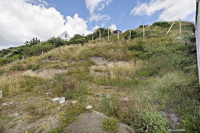 Photo of property in 98a The Esplanade, Houghton Bay, Wellington, 6023