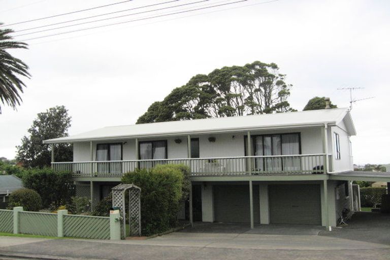 Photo of property in 37 Rawhiti Road, Manly, Whangaparaoa, 0930