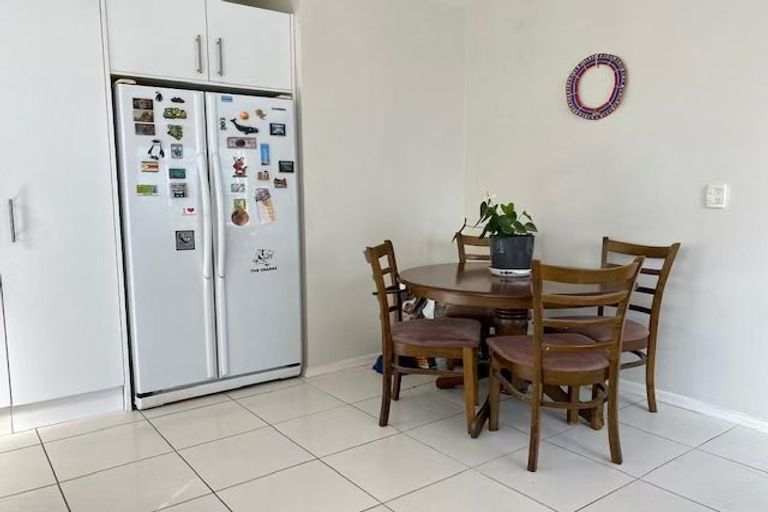 Photo of property in 198 Lake Road, Belmont, Auckland, 0622