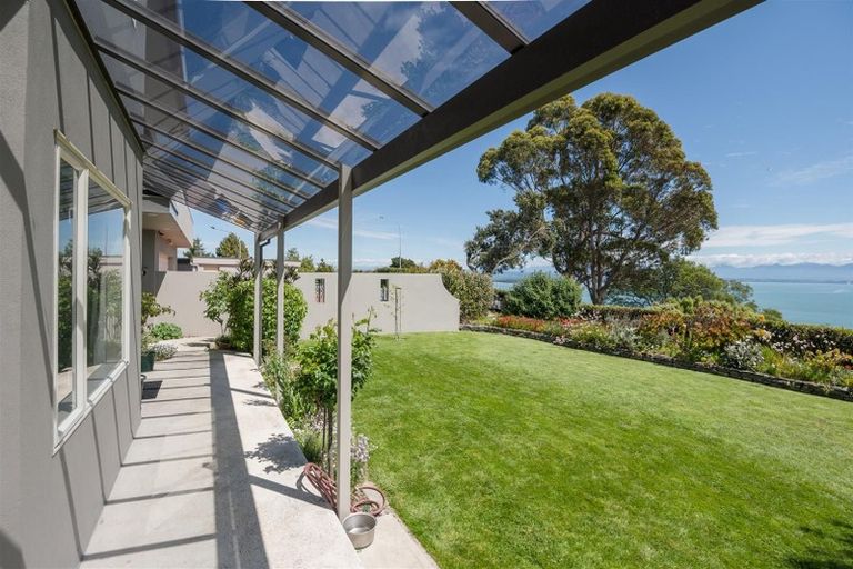 Photo of property in 141 Princes Drive, Britannia Heights, Nelson, 7010