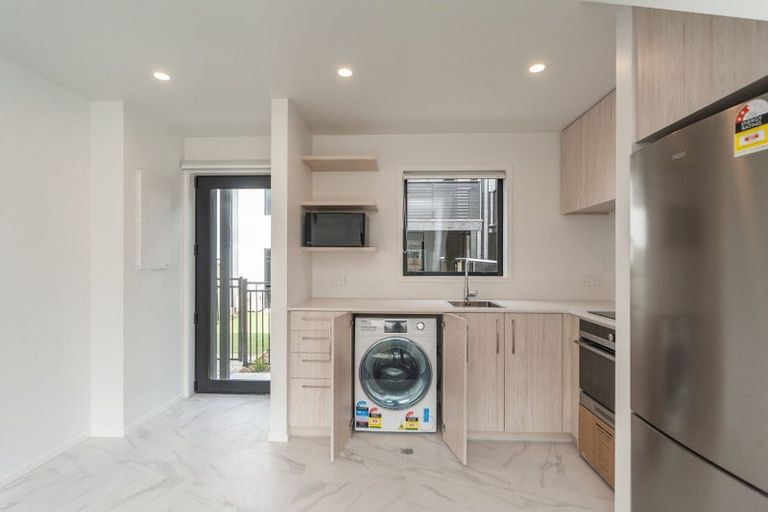 Photo of property in 2/12 Rainey Grove, Taita, Lower Hutt, 5011