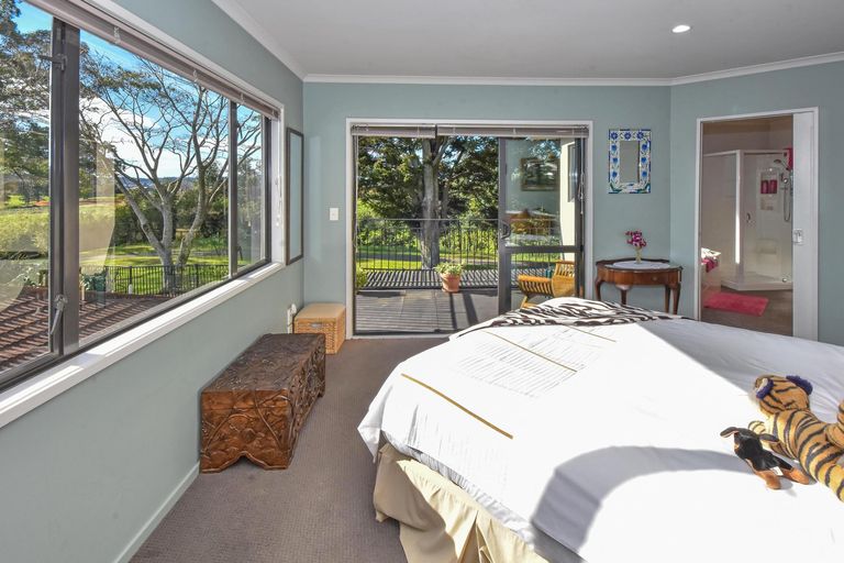 Photo of property in 16a Glenross Drive, Wattle Downs, Auckland, 2103