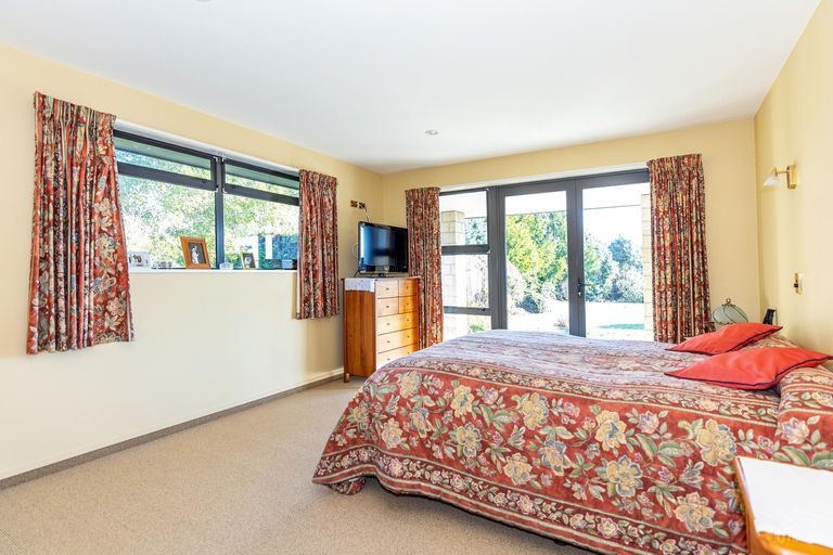 Photo of property in 108 Spur Road, Hadlow, Timaru, 7975