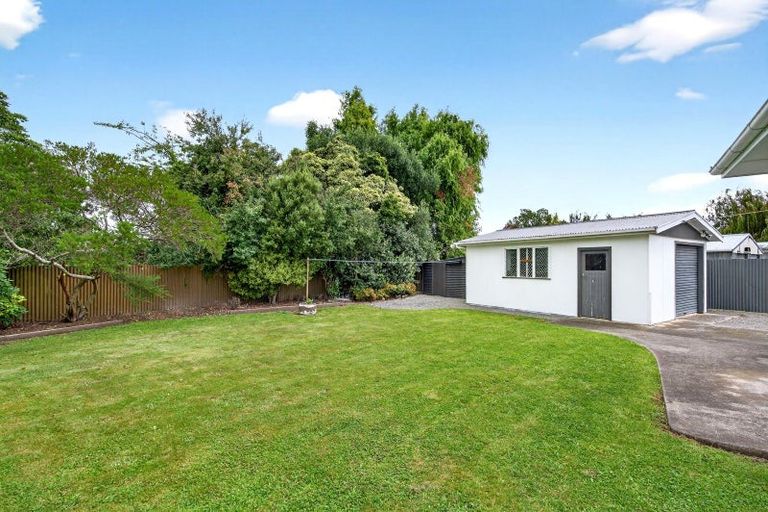 Photo of property in 6 Jones Place, Masterton, 5810
