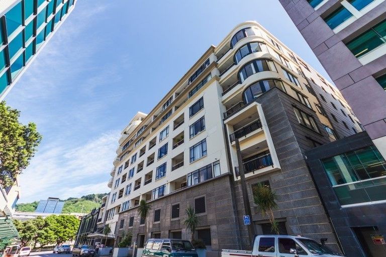 Photo of property in Kate Sheppard Apartments, 4d/42 Molesworth Street, Thorndon, Wellington, 6011