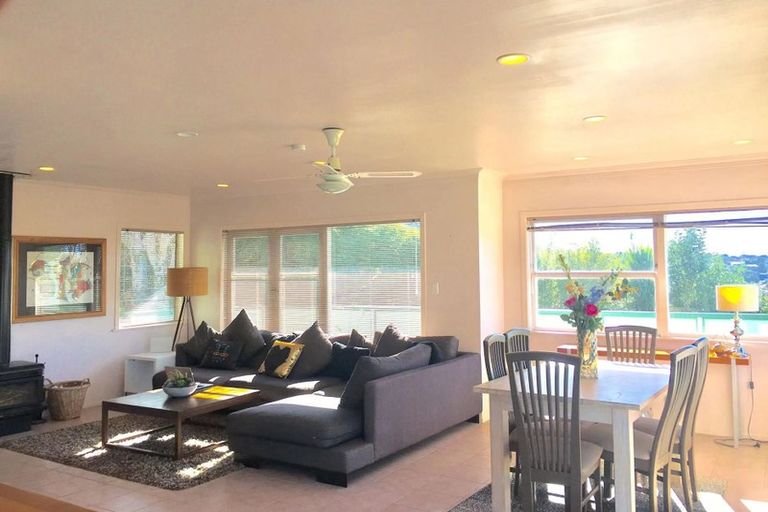 Photo of property in 30 Nigel Road, Browns Bay, Auckland, 0630