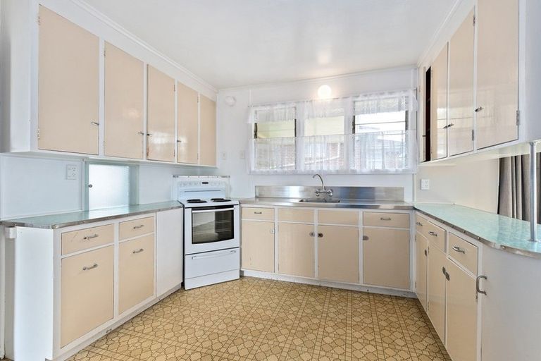 Photo of property in 71 Stanley Avenue, Te Aroha, 3320