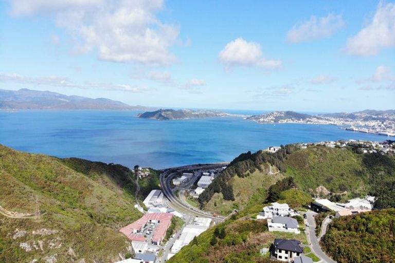 Photo of property in 35 Boeing Way, Newlands, 6037