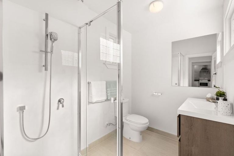 Photo of property in 102 Simeon Street, Spreydon, Christchurch, 8024