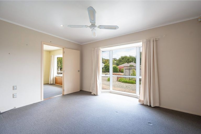 Photo of property in 33 Rochfort Drive, Richmond, 7020