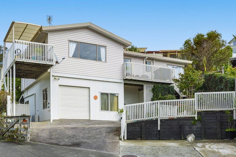 Photo of property in 21 Kestrel Heights, Arkles Bay, Whangaparaoa, 0932