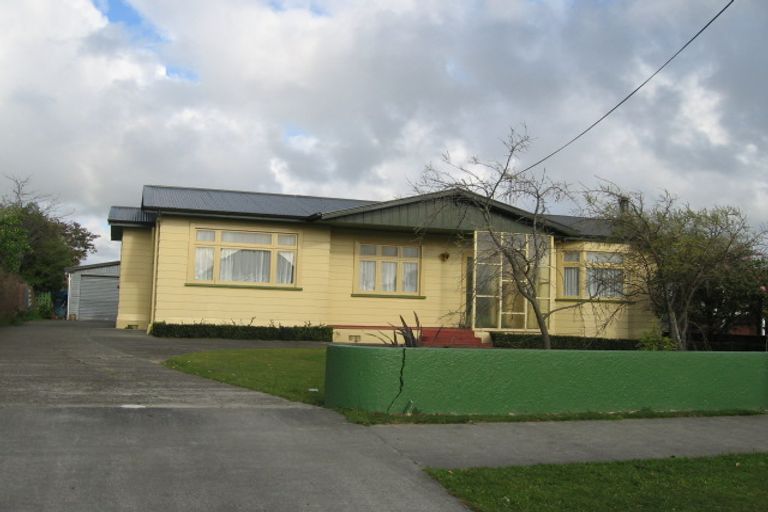 Photo of property in 19 Monmouth Street, Feilding, 4702