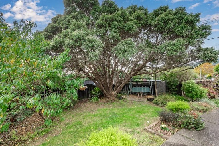 Photo of property in 30 Rimu Street, Waikanae, 5036