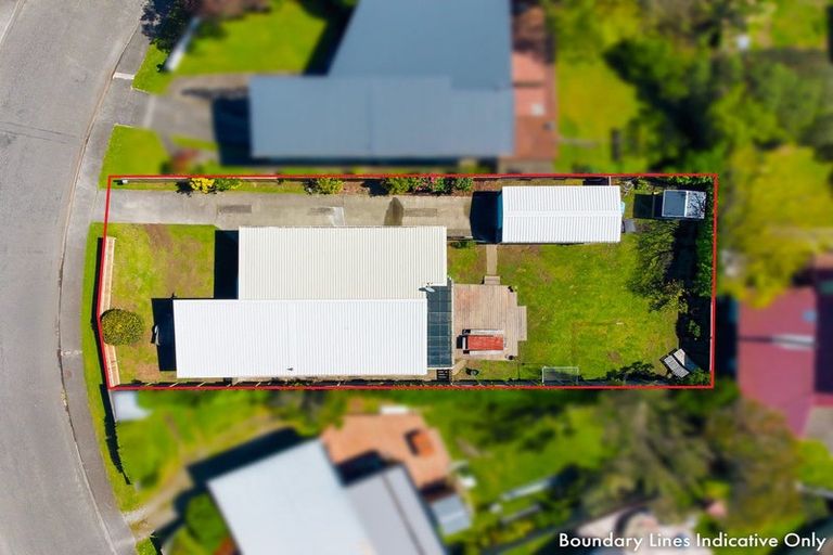 Photo of property in 13 Bahama Crescent, Paraparaumu Beach, Paraparaumu, 5032