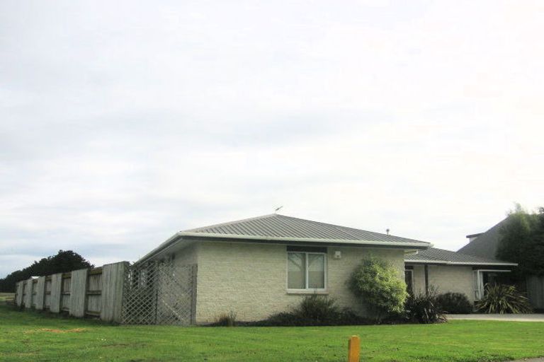 Photo of property in 96 Amberley Avenue, Highbury, Palmerston North, 4412