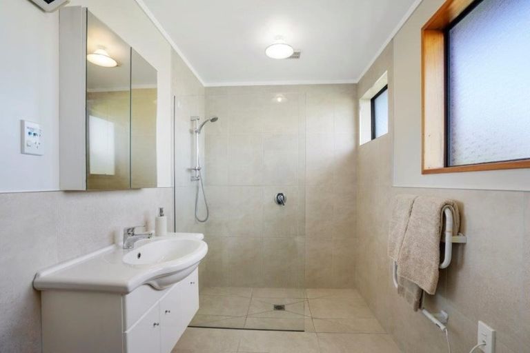 Photo of property in 209 Lawford Road, West Melton, Christchurch, 7676