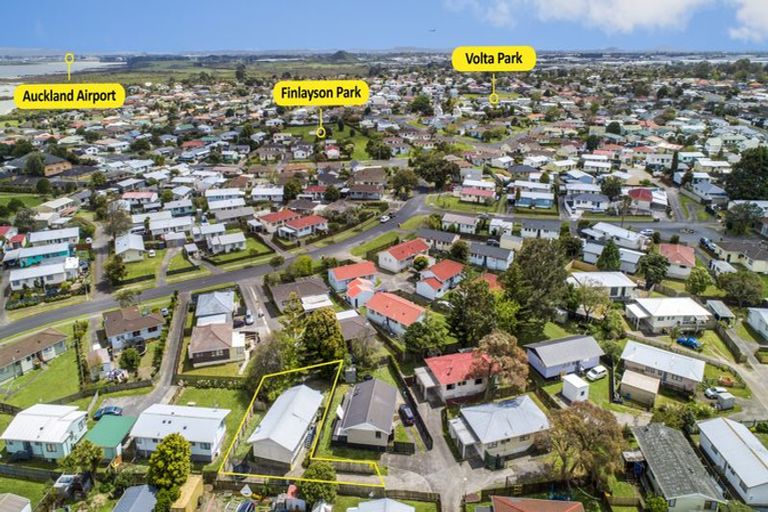 Photo of property in 2/63 Palmers Road, Clendon Park, Auckland, 2103