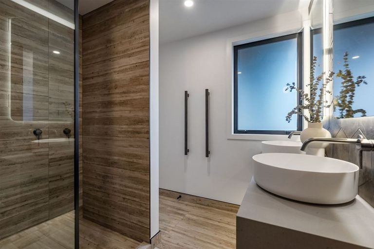 Photo of property in 27 Headsail Drive, Long Bay, Auckland, 0630