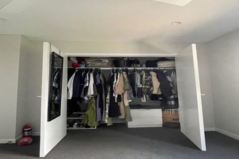 Photo of property in 18 Ron Deal Way, Epuni, Lower Hutt, 5011