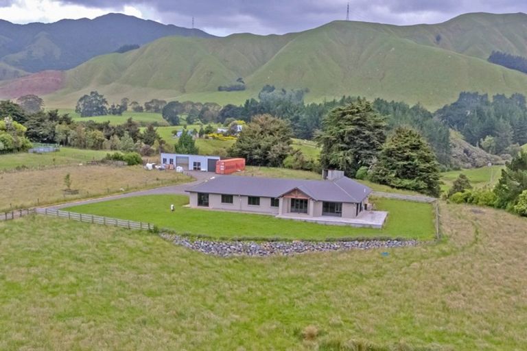 Photo of property in 97a Albert Road, Tokomaru, Palmerston North, 4474