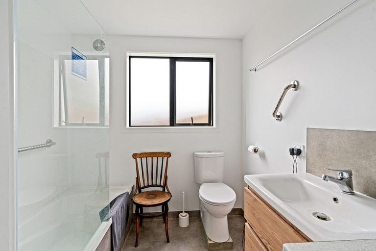 Photo of property in 217 Lakeview Terrace, Lake Hawea, Wanaka, 9382