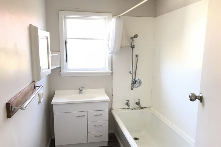 Photo of property in 56 Wycola Avenue, Hei Hei, Christchurch, 8042