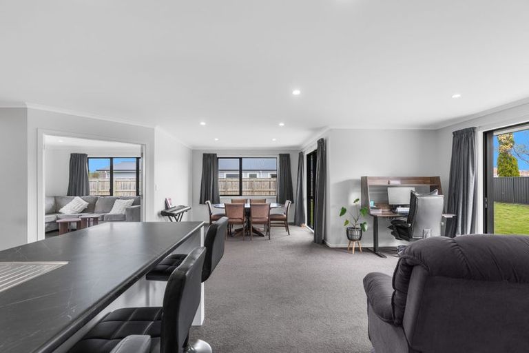 Photo of property in 26 Mitre Way, Solway, Masterton, 5810