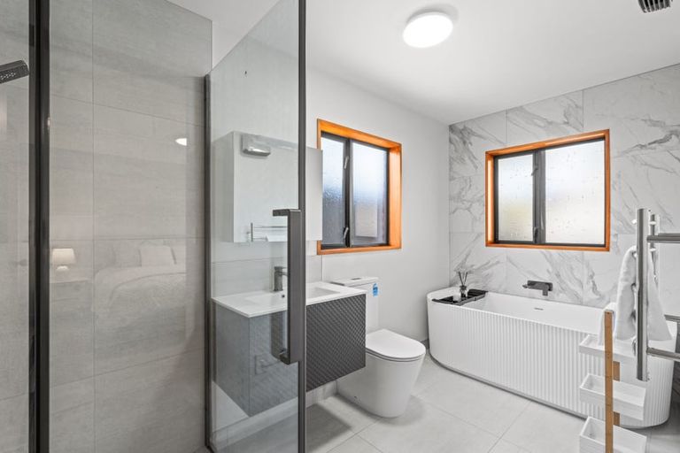 Photo of property in 71 Hamilton Avenue, Ilam, Christchurch, 8041